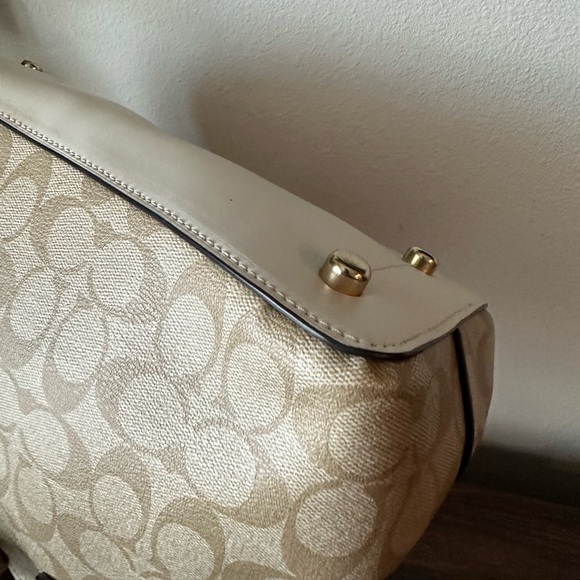 NEW Coach Canvas Handbag - Picture 9 of 13